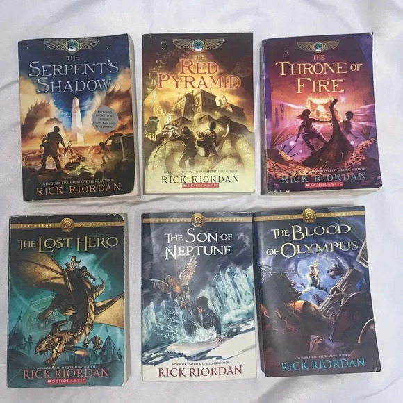 The Heroes of Olympus And The King Chronicles Set Of 6 Paperback Rick Riordan - Picture 1 of 12